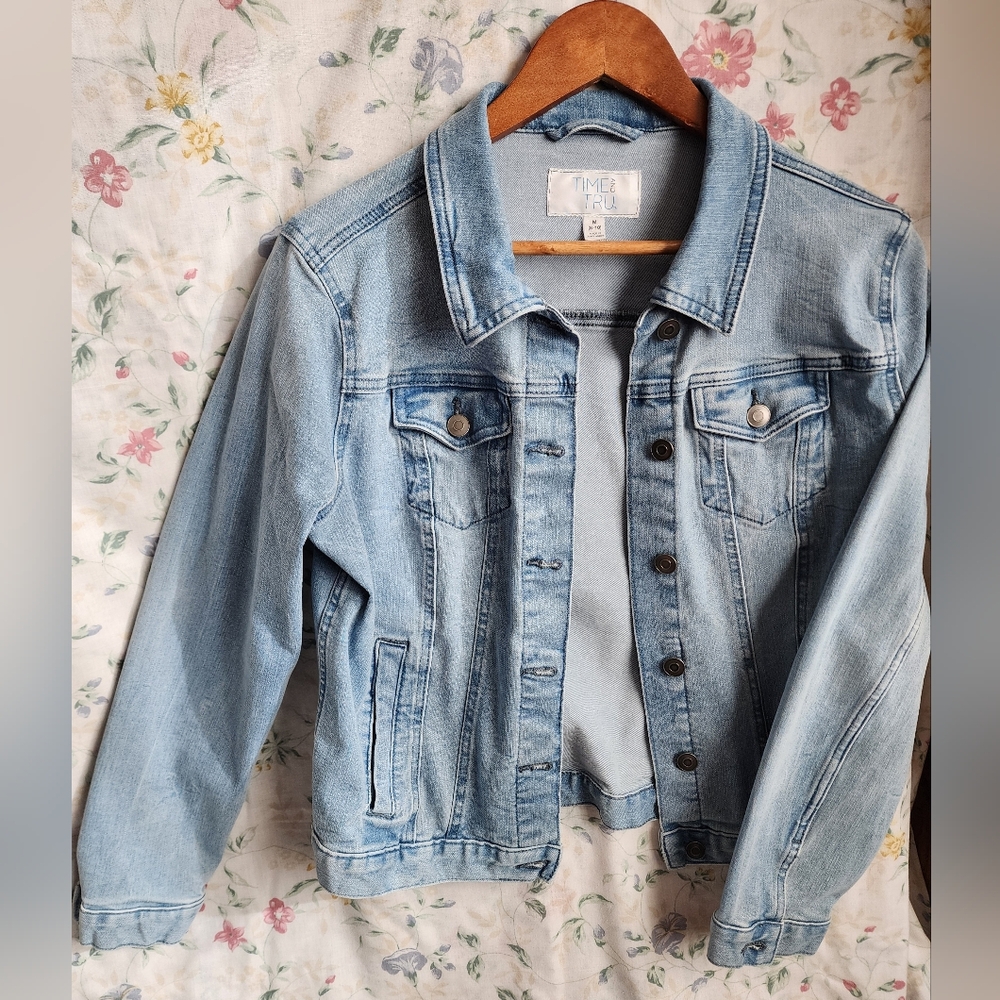 Time and Tru Jean Jacket